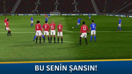 Dream League Soccer 2018 5.064 Para Hileli Mod Apk indir